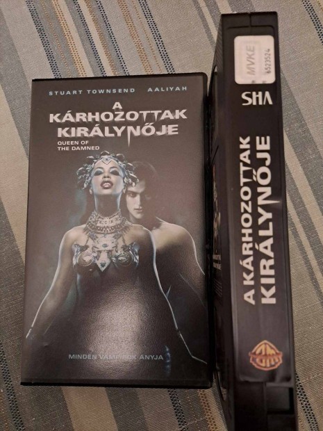 A krhozottak kirlynje VHS