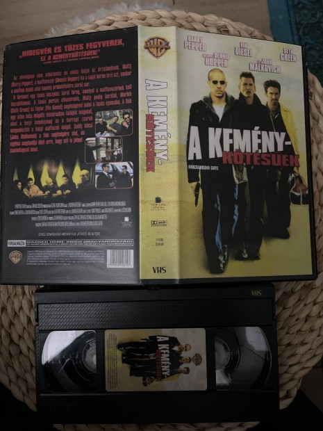 A kemnyktsek vhs 