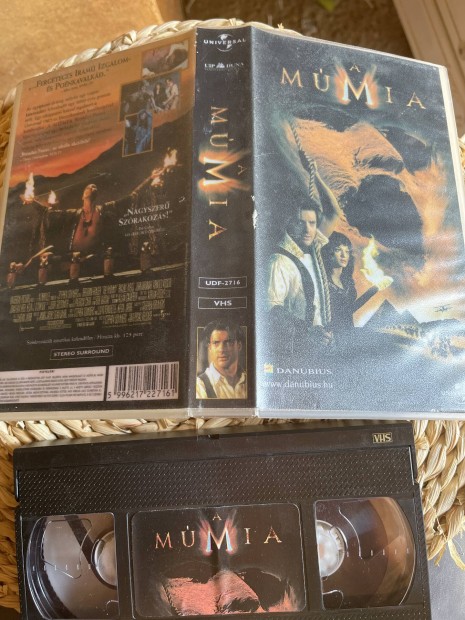 A mmia vhs.  