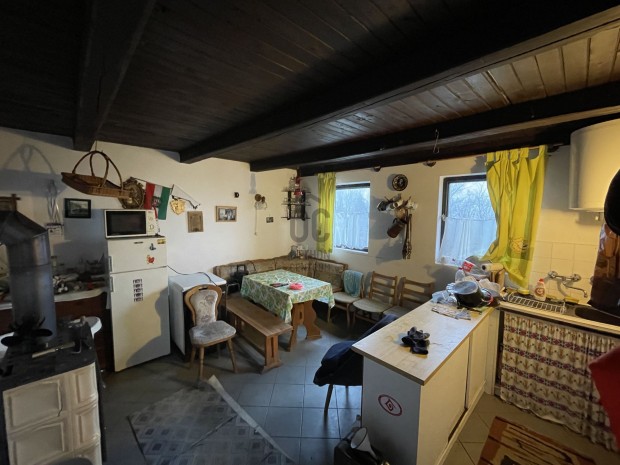 A nyugalom �s a term�szet k�zels�ge P�cselyen