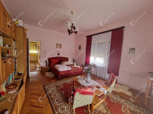 A nyugalom �s csend �lel �t...