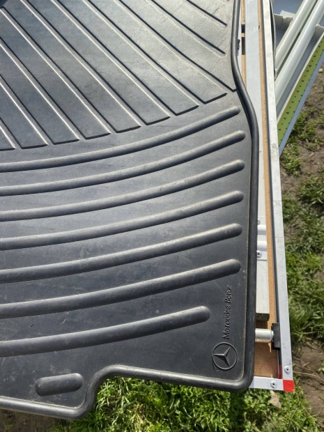 A osztly Merci 12evj tol