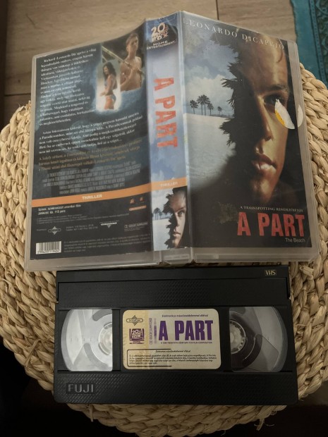 A part vhs m