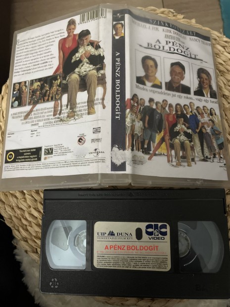 A pnz boldogt vhs m