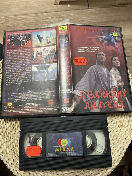 A srkny rnyka vhs film