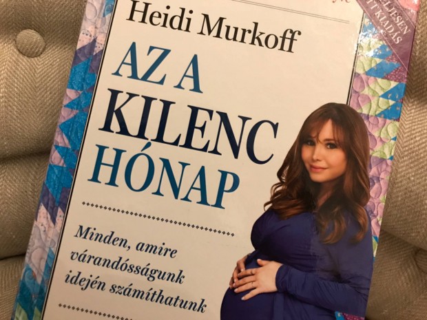 A vilg legnpszerbb terhessgi knyve, ajndknak is