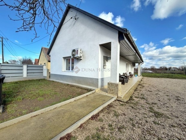 Abai 65 nm-es h�z elad�