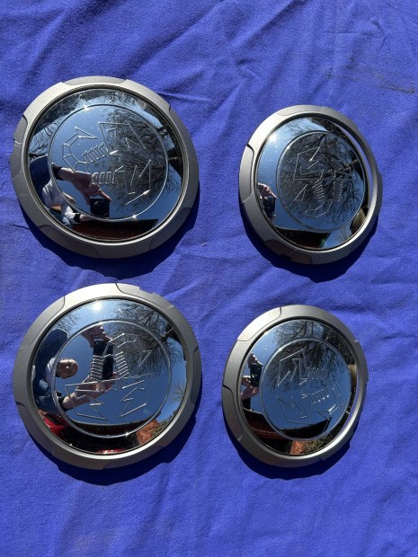 Abarth 595 ker�kk�z�p