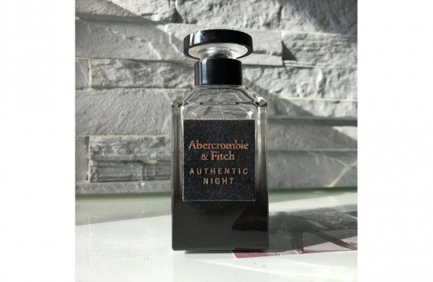 Abercrombie & Fitch Authentic Night 100/kp ml