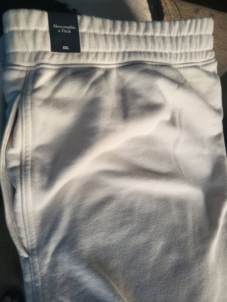 Abercrombie & fitch xxl.