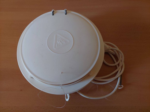 Ablakba �p�thet� ventil�tor elad�!