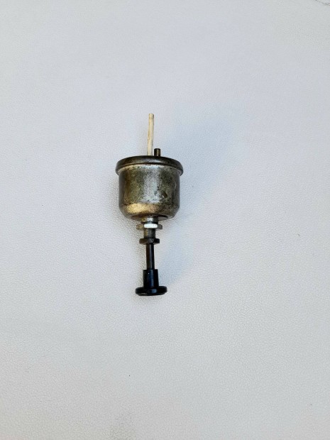 Ablakmos pumpa oldtaimer