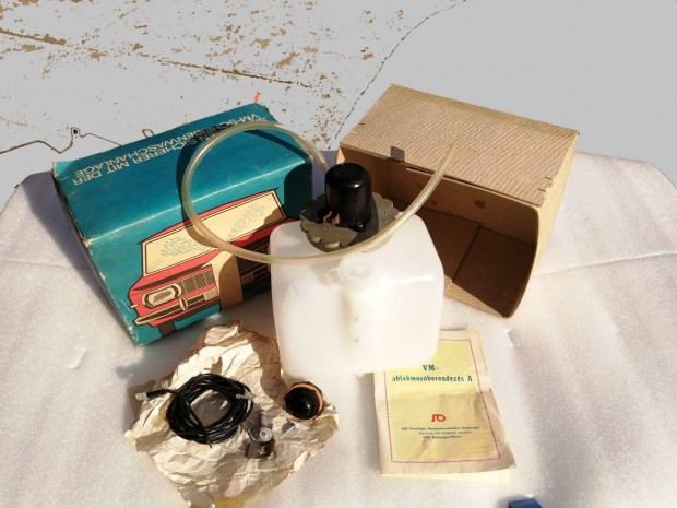 Ablakmosó tartály 12 v új trabant wartburg barkas dacia