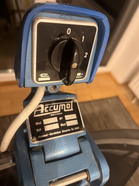 Accumot 12V 300W cs�nakmotor