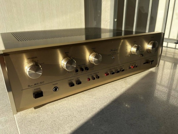 Accuphase E-203 erst elad szp llapotban