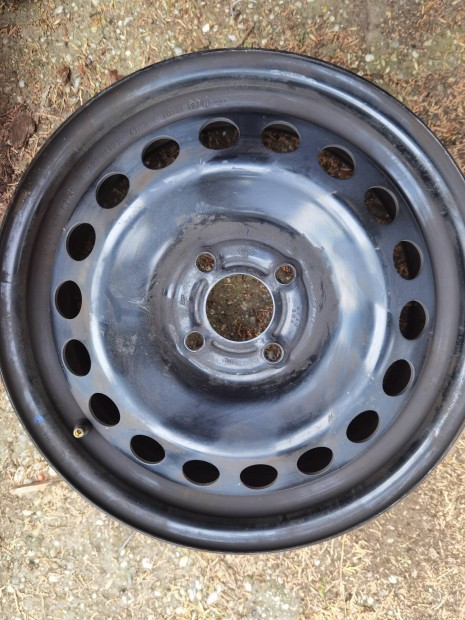 Acél felni 15 col ET 40 pl:Dacia