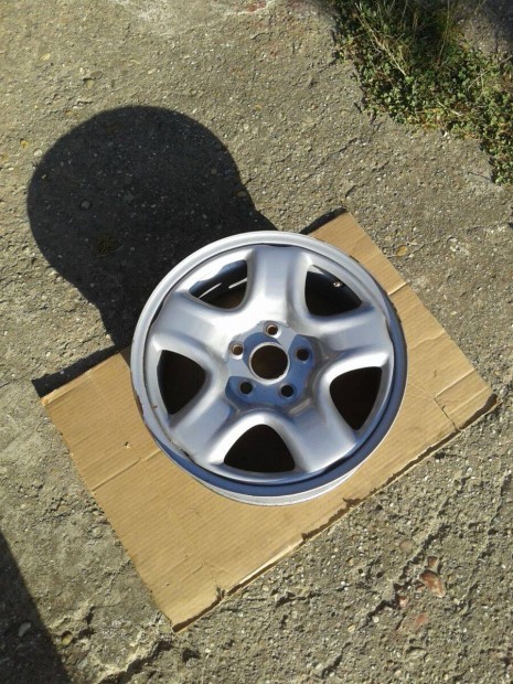 Acl felni R16 5x114,3 6,5J Toyota Rav4