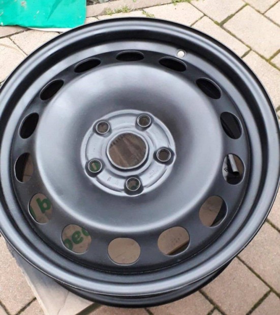 Ac�l felni elad�!