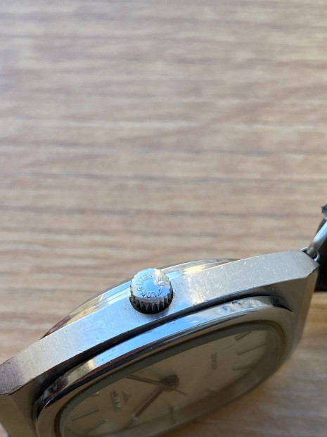 Acél nagyméretű Longines L890 automata 1962-ből