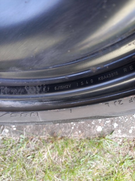 Ac�lfelni 185/65/15 6j15h 4db elad�