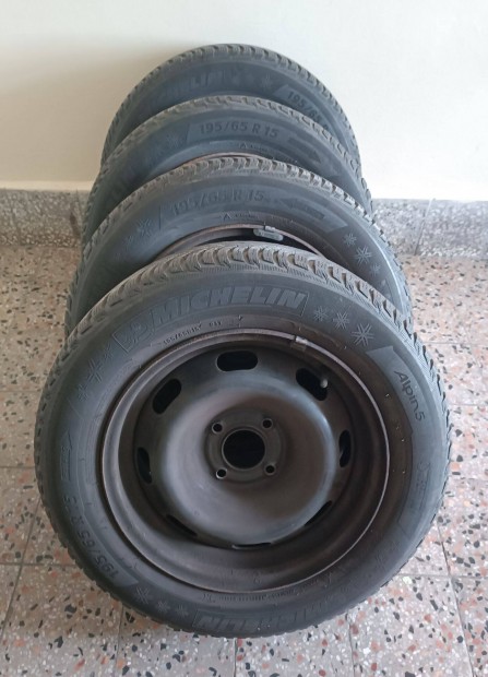 Ac�lfelni gumival - 195/65 R15 - 6.5J ET20 4x108