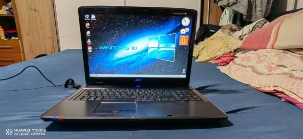 Acer 17col,2 mag,4gb ram,320gb hdd,webcam,wifi