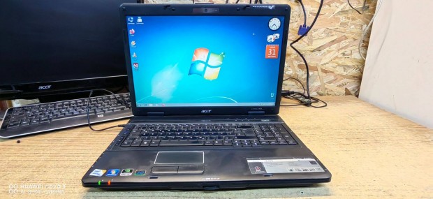 Acer 17col,2mag,4gb Ram,Nvidia 1gb,Webcam,Wifi,Bluray