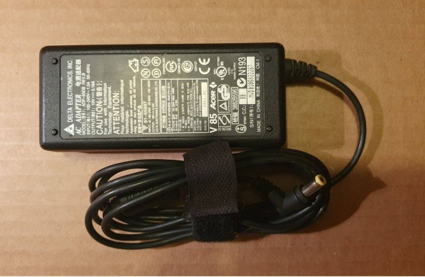 Acer 19V 3,16A 60W laptop notebook adapter tlt tpegysg