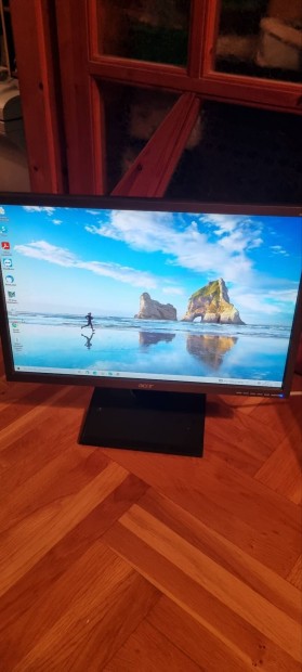 Acer 22" 16-9-es monitor 