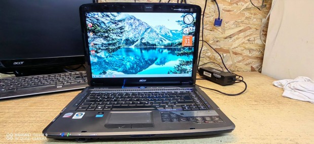 Acer 2mag,4gb Ram,320gb,Nvidia vga,webcam,wifi,j akku