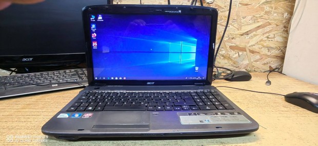 Acer 2mag,4gb Ram,320gb,Webcam,Wifi,Win10