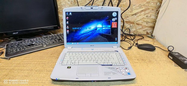 Acer 2x2000mhz,4gb Ram,320gb,Nvidia vga,webcam,wifi,j akku!