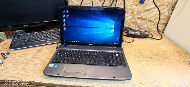 Acer 2x2200mhz,4gb DDR3,320gb,Webcam,Wifi,Bluray