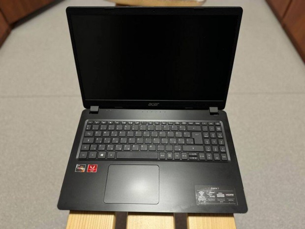 Acer Aspire 3 15.6 Fullhd , AMD Ryzen7, 8GB, 256GB SSD