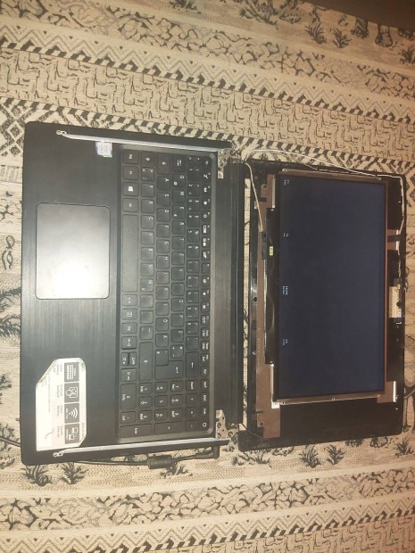 Acer Aspire 3 hinyos 7gen.i3 laptop