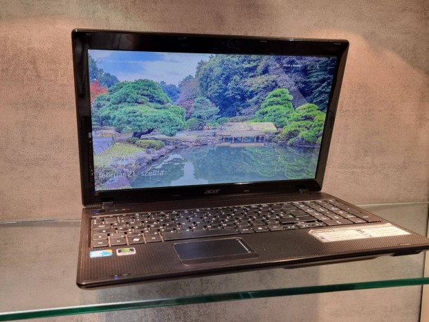 Acer Aspire 5742G Intel i3 netezs laptop, SSD + j akku