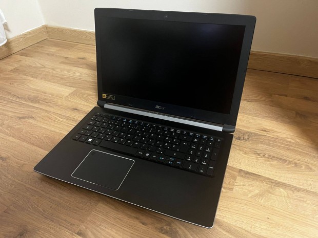 Acer Aspire 7 A715