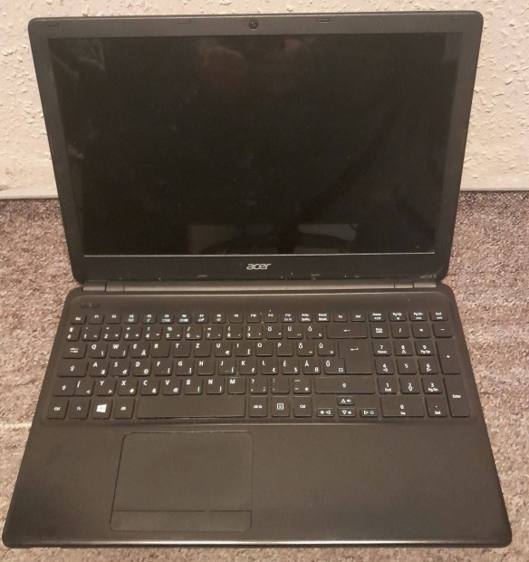 Acer Aspire E1 kijelzhibs, hinyos laptop alkatrsznek