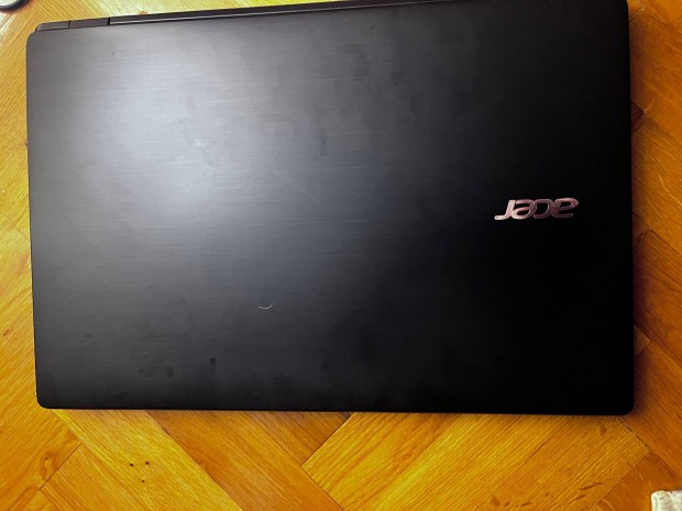 Acer Aspire E5-721-43D2 burkolat, kijelz billentyzet elad