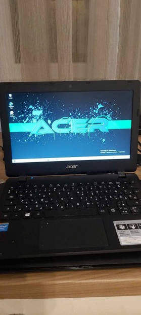Acer Aspire Es1-111-C9K9 - Fekete - Matt kijelz! HDMI-s gp