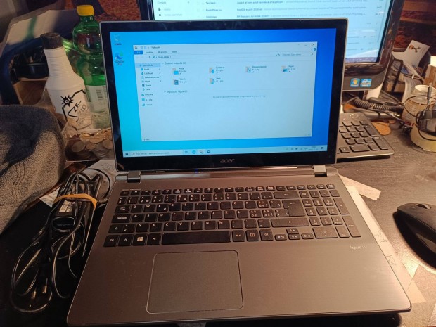 Acer Aspire V5 laptop (zozizo)