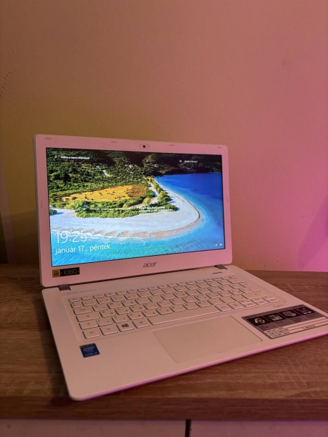 Acer Aspire V 13