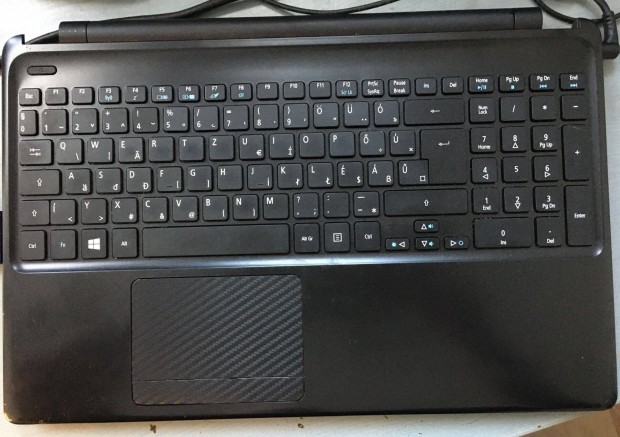 Acer E1570G laptop