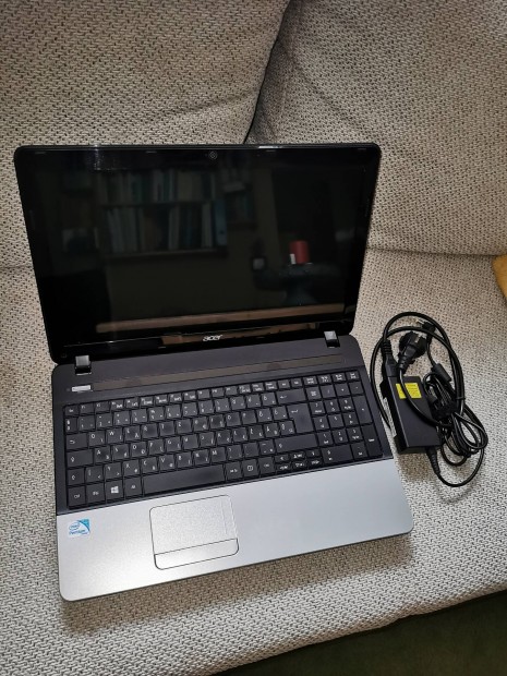 Acer E1-531 laptop alkatrsznek elad!