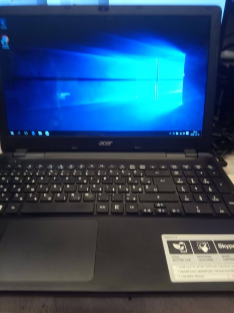 Acer E5 572 (Z5WAW) i5-s laptop