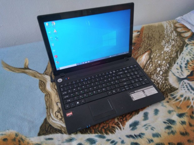 Acer Emachines E644 laptop, notebook, 4GB RAM, 250GB HDD, Windows 10