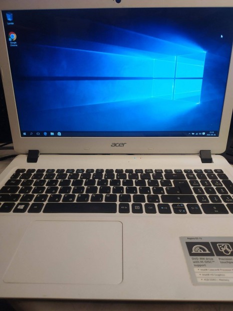 Acer Es1-533 ( C212 ) laptop