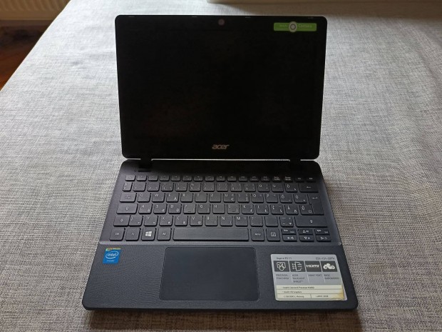 Acer Es 11 Notebook elad