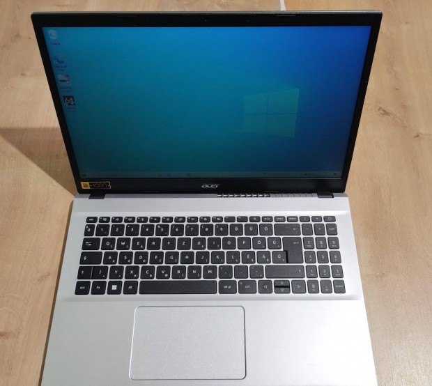 Acer I3-1215U, 8/512 Gb, gyári gari 2027.01., doboz