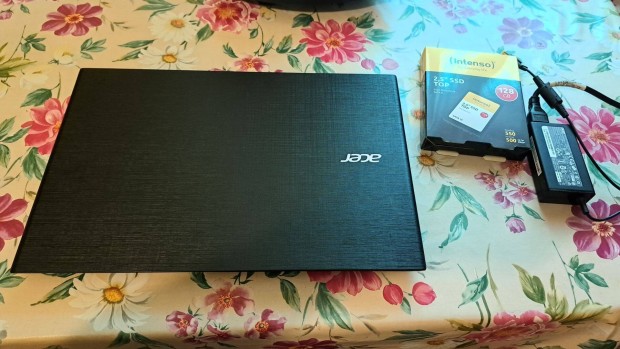 Acer Laptop 5 Generációs I3 Processzor ,128 GB SSD, 4 GB RAM, jó aksi